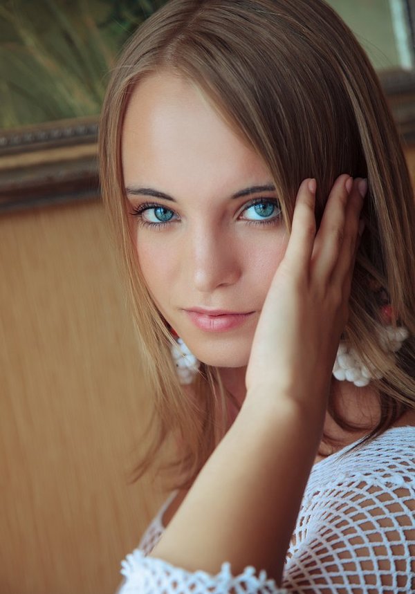 Елена, 25